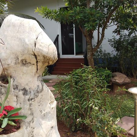 La Maison Ya Nui Resort Phuket Rawai Eksteriør billede